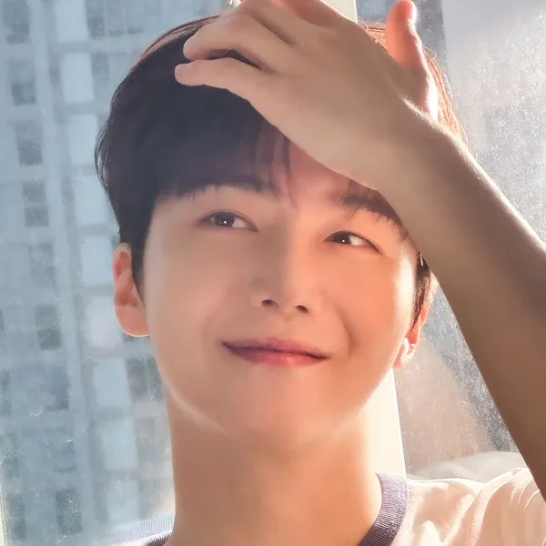 Top Photo Full of Jinho (PENTAGON) Love