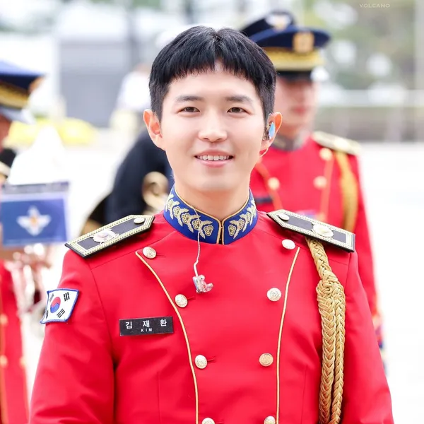 充滿粉絲愛意的金在奐人氣照片