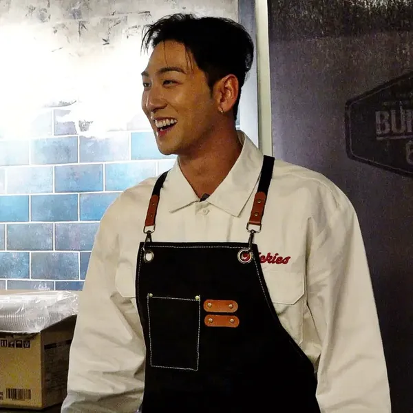 Today's Most Loved Baekho