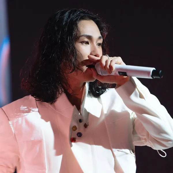 Today's Most Loved Jung Ilhoon