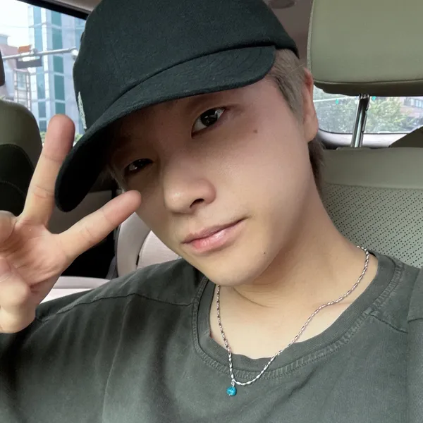 Top Photo Full of JAY (iKON) Love