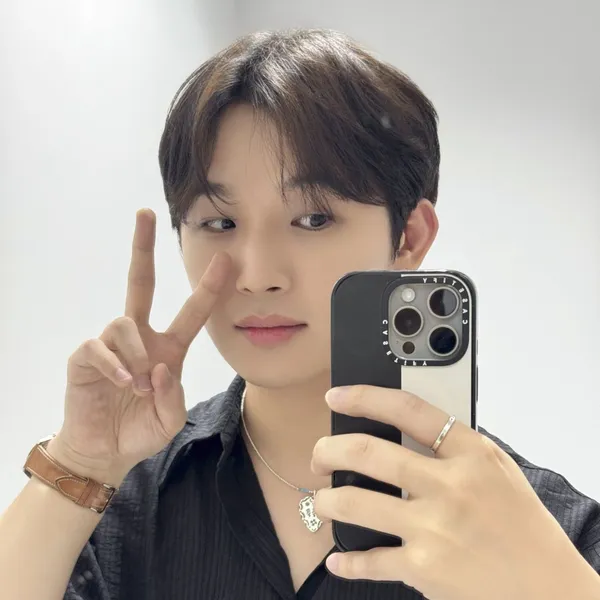 Top Photo Full of Lim Hyunsik (BTOB) Love