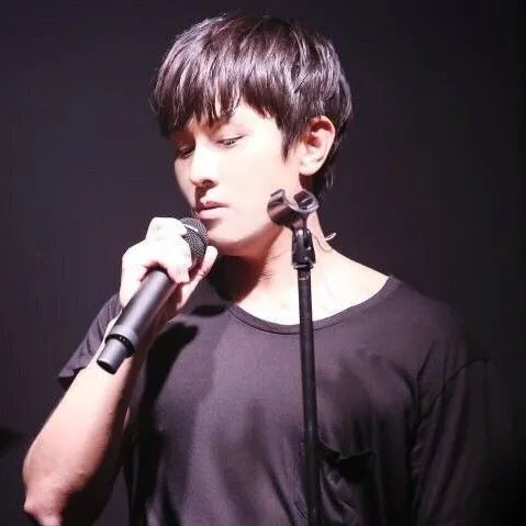 Today's Most Loved Kim Dongwan (SHINHWA)