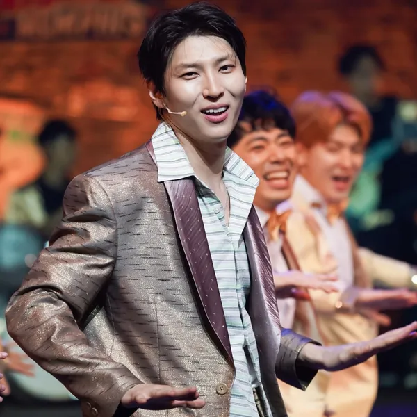 Top Photo Full of LEO (VIXX) Love