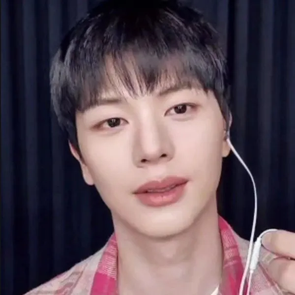 Fans' Pick: Best Moment of Yook Sungjae (BTOB)