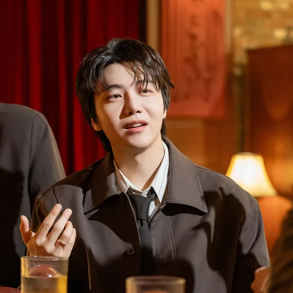 Today's Most Loved Jinho (PENTAGON)