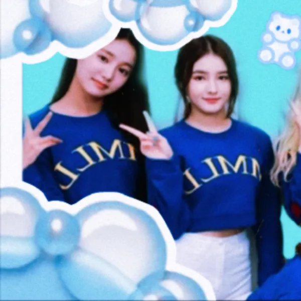 Top Photo Full of MOMOLAND Love