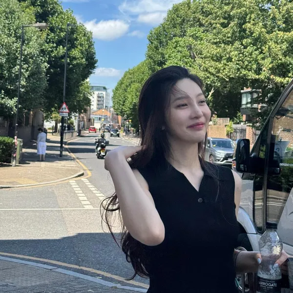 Today's Most Loved Joy (Red Velvet)
