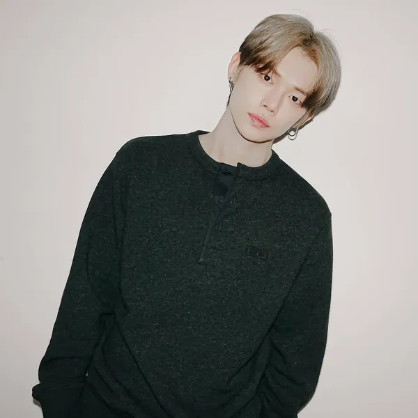 오늘 가장 사랑받은 연준 (투모로우바이투게더)의 모습