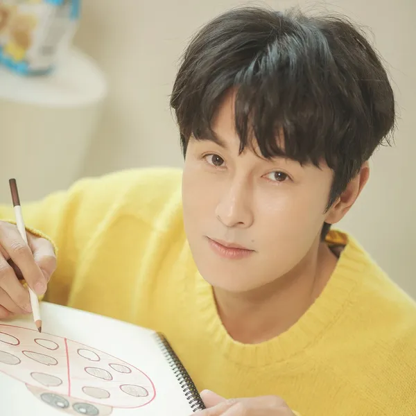 Top Photo Full of Kim Dongwan (SHINHWA) Love