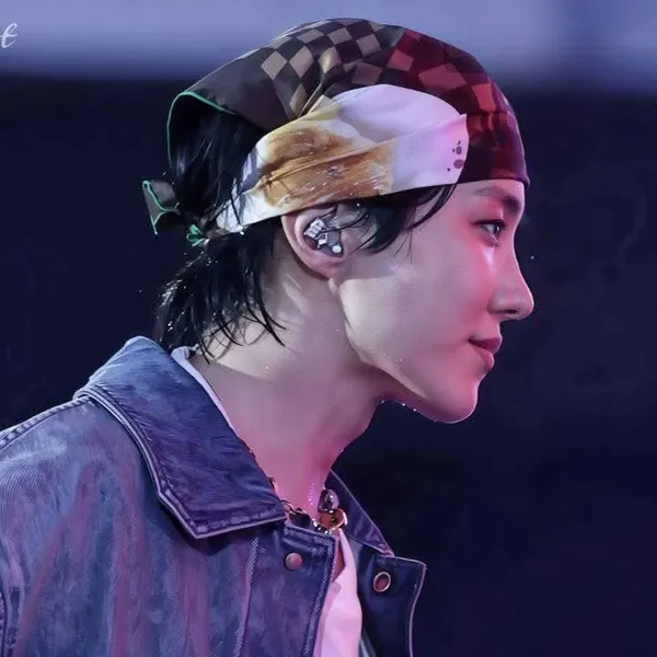 제이홉 (방탄소년단) 팬심 가득한 인기 사진