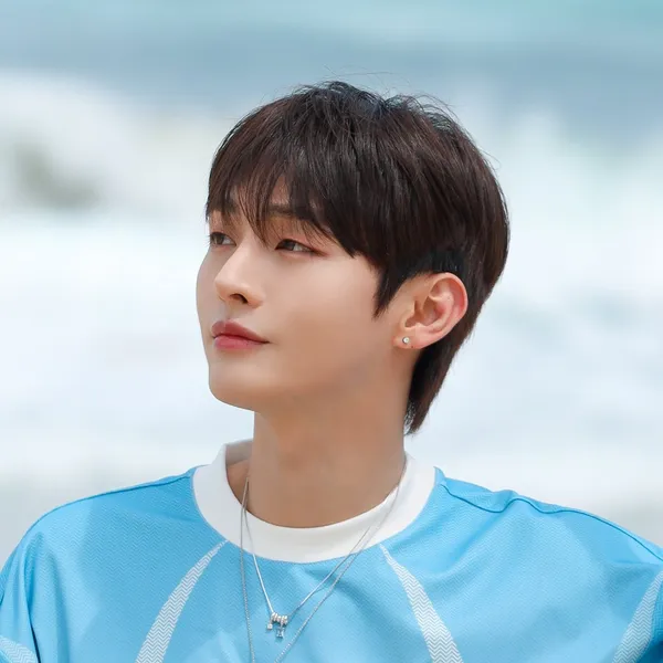 Today's Most Loved Yoon Jisung