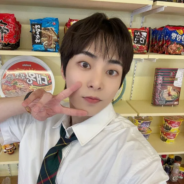 Today's Most Loved Xiumin (EXO)