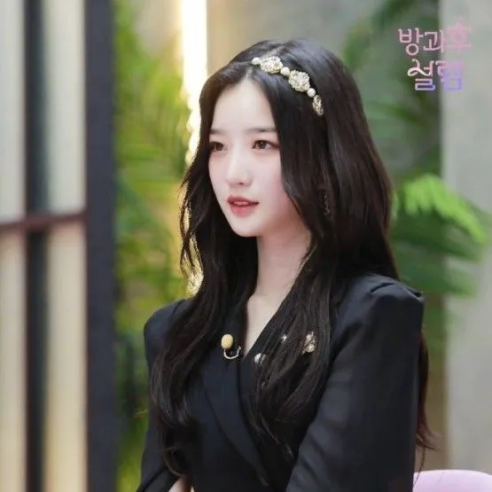 Today's Most Loved Kim Yooyeon (tripleS)