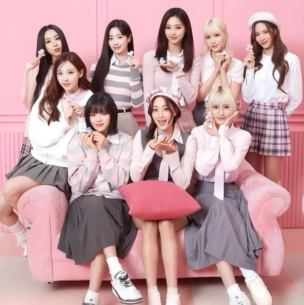 Today's Most Loved TWICE