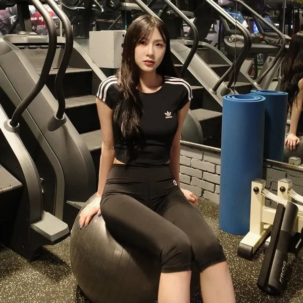 Fans' Pick: Best Moment of Oh Hayoung (Apink)