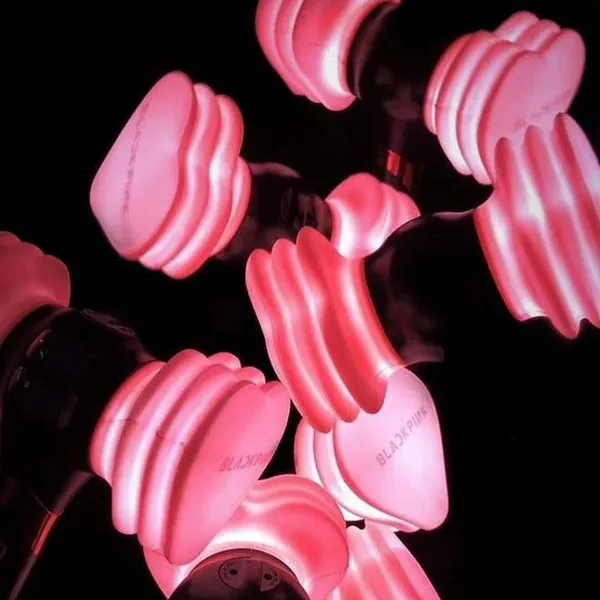 Today's Most Loved BLACKPINK