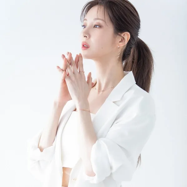 Today's Most Loved Seohyun (Girls' Generation)