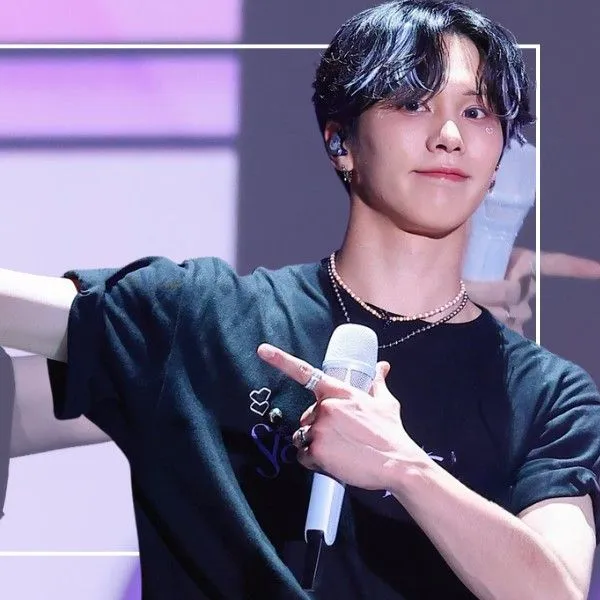 Top Photo Full of Rocky Love