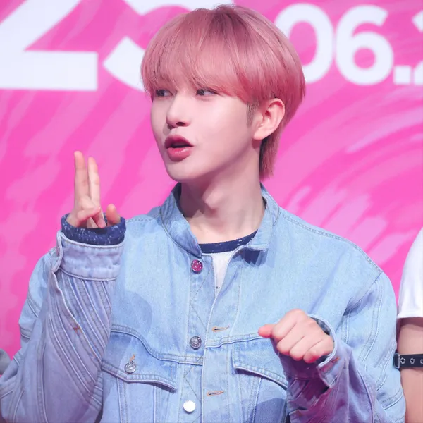 Top Photo Full of Renjun (NCT DREAM) Love