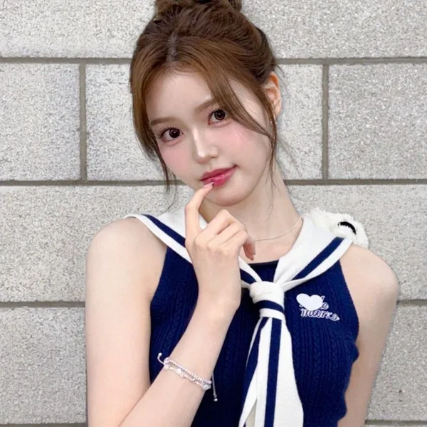 Fans' Pick: Best Moment of Jeong Saebi (izna)