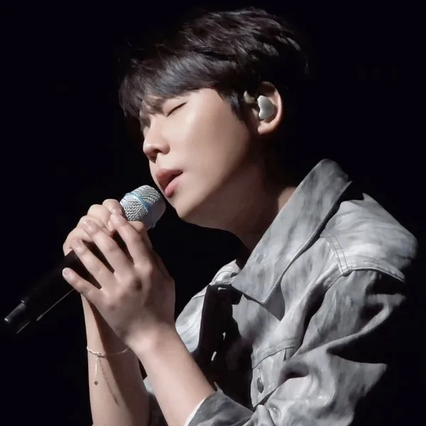 Today's Most Loved Jung Seunghwan