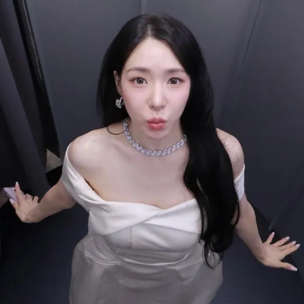 Today's Most Loved Tiffany Young (Girls' Generation)