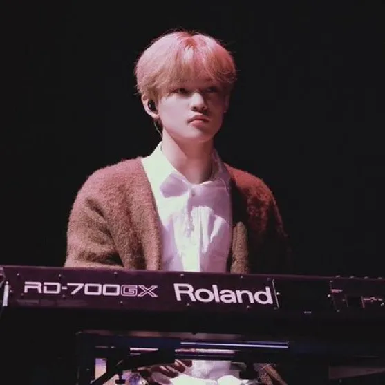 Today's Most Loved Chenle (NCT DREAM)