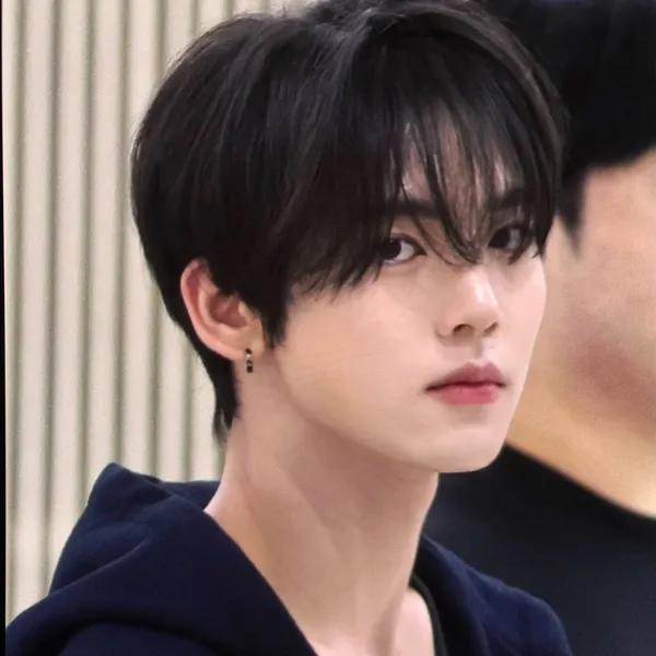 Today's Most Loved Han Yujin (ZEROBASEONE)