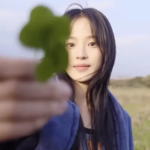 Today's Most Loved NewJeans