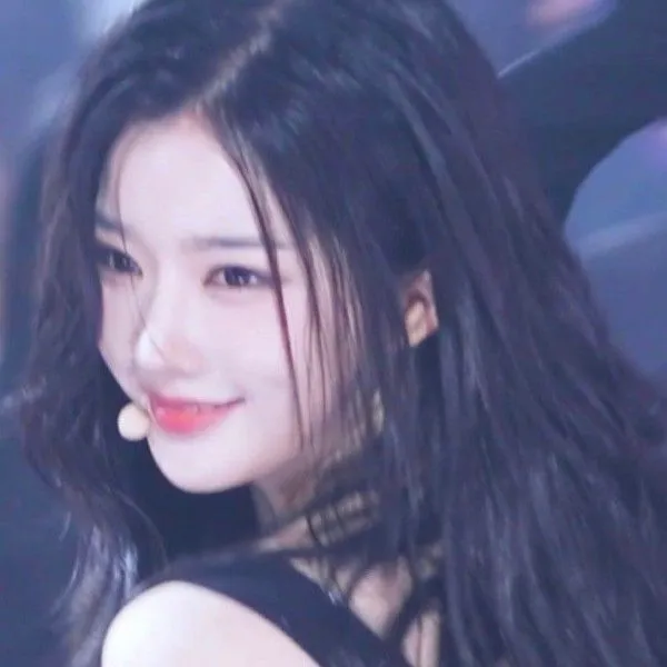 Fans' Pick: Best Moment of Kim Yooyeon (tripleS)