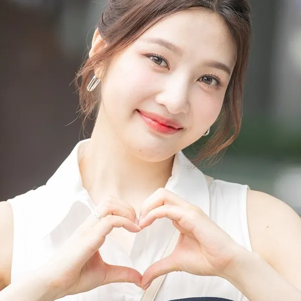 Top Photo Full of Joy (Red Velvet) Love