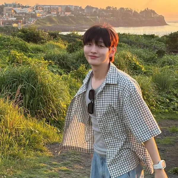 Today's Most Loved Yoon Jisung