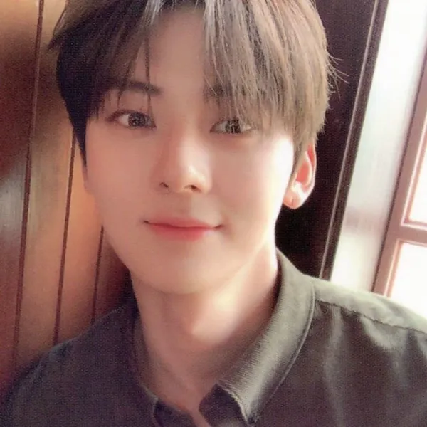 Fans' Pick: Best Moment of Hwang Minhyun