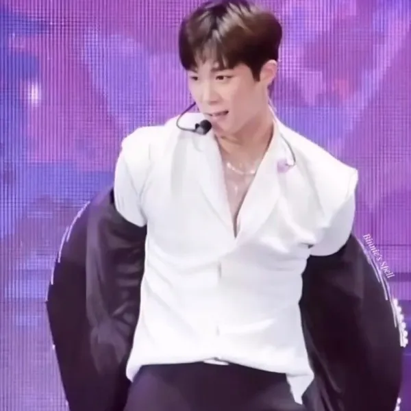 Top Photo Full of Moonbin (ASTRO) Love