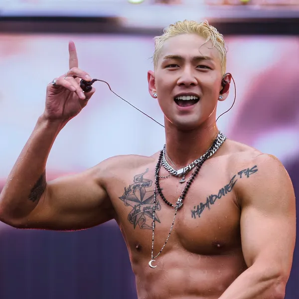 Top Photo Full of Baekho Love