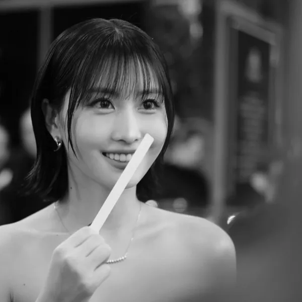 Today's Most Loved Momo (TWICE)