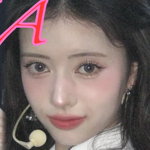 Foto Populer Penuh Cinta untuk Rima (NiziU)