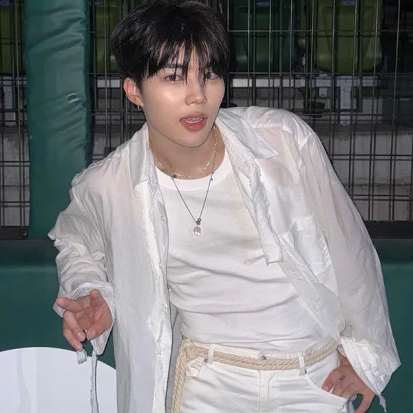 Today's Most Loved Park Gunwook (ZEROBASEONE)