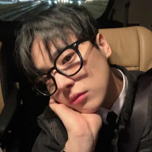 Top Photo Full of Choi Byungchan Love
