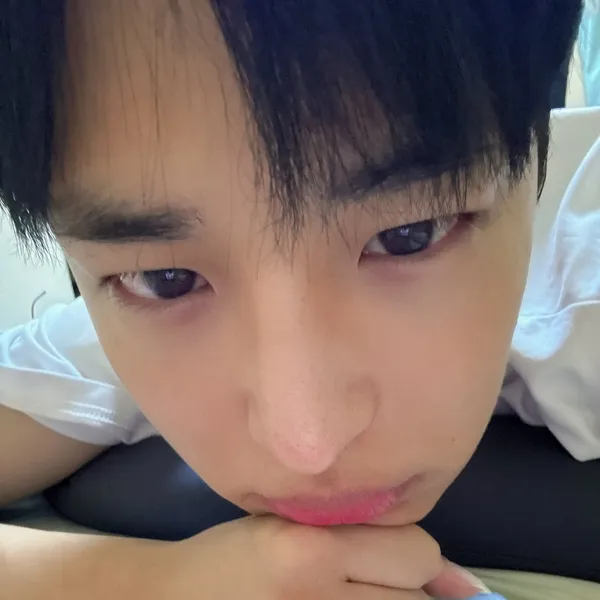 Top Photo Full of Choi Byungchan Love