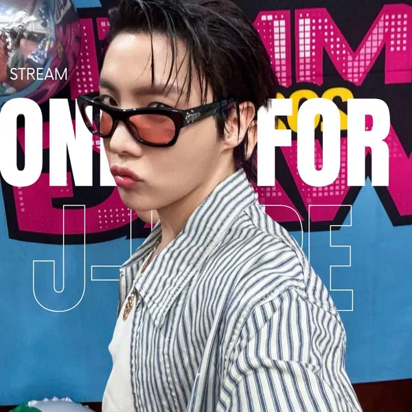 Penampilan j-hope (BTS) yang Paling Dicintai Hari Ini