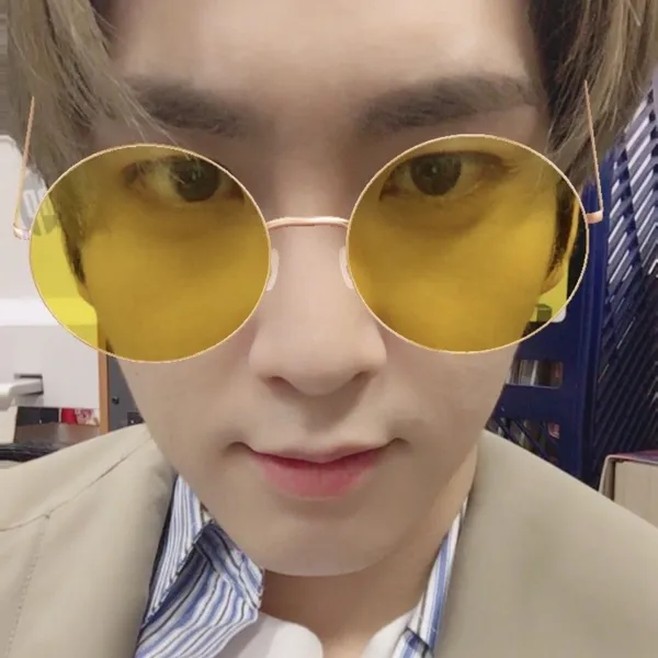 Today's Most Loved Shinwon (PENTAGON)
