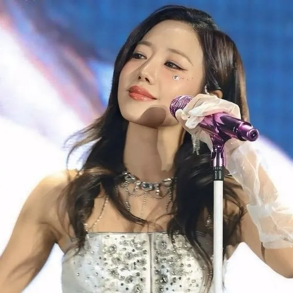 Today's Most Loved Kim Namjoo (Apink)