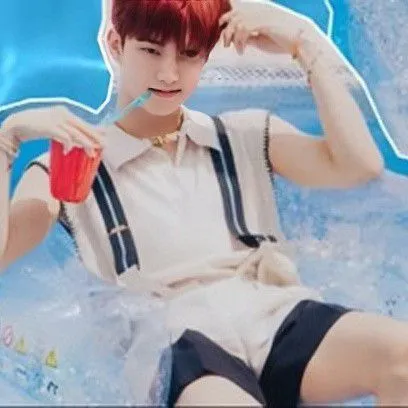 Top Photo Full of Q (THE BOYZ) Love