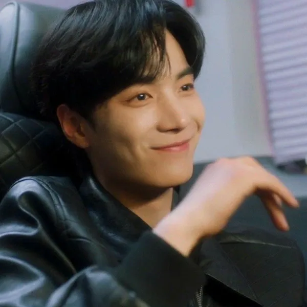 Today's Most Loved Kim Jonghyeon
