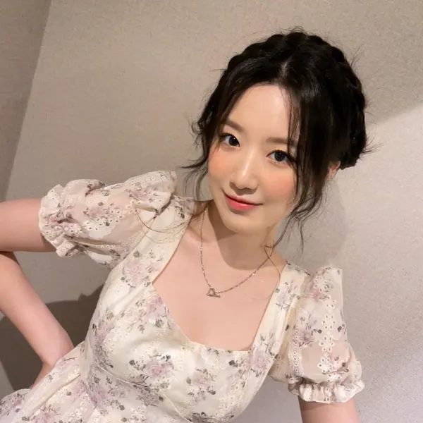 Today's Most Loved Shuhua (i-dle)
