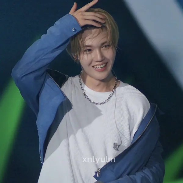 Today's Most Loved Doyoung (TREASURE)