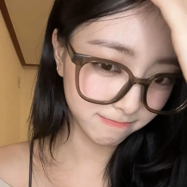 Fans' Pick: Best Moment of Yuna (ITZY)