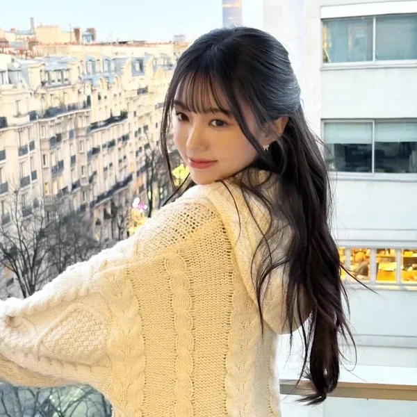 Today's Most Loved Yeseo (MADEIN)